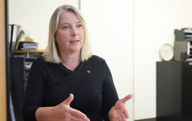Bürgermeisterin Astrid Loff muss immer häufiger unfrohe Botschaften verkünden. (Archivbild)