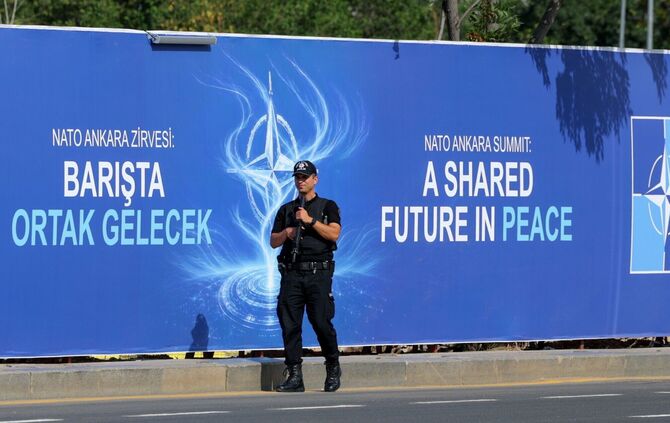 Vor Nato-Gipfel in der Türkei