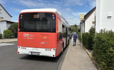 Bushaltestelle Schwabstraße: Plötzlich fährt hier nur noch der Bus 208, nicht mehr wie gewohnt der 218. Warum?