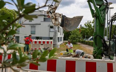 In der Urbacher Mitte wird ein neuer Trinkwasserbrunnen installiert.
