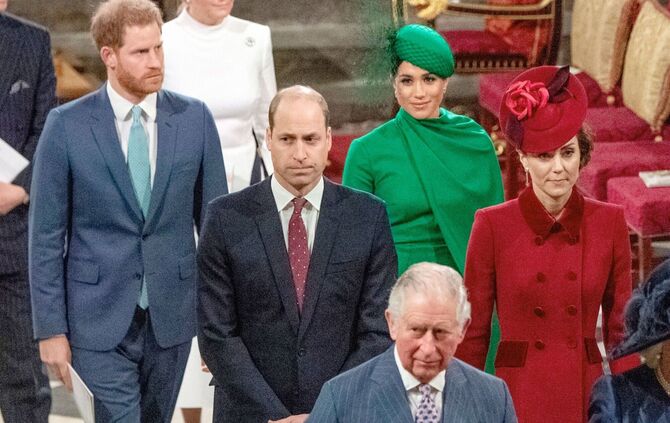 Britisches Königshaus - Charles und Söhne William und Harry