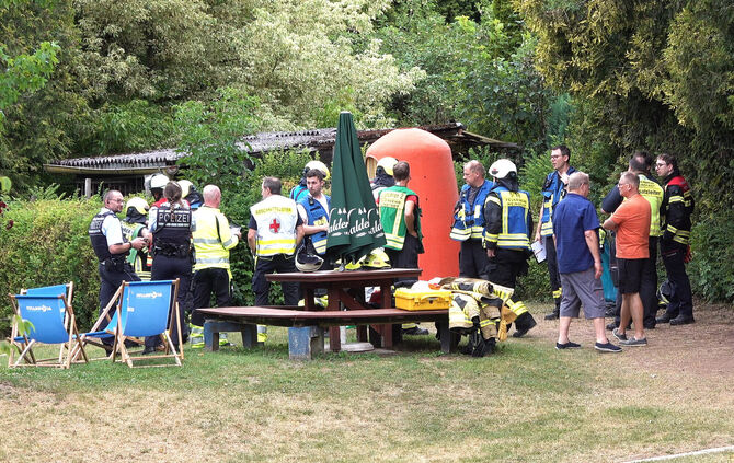 Der Chlorgas-Alarm am Dienstag, 7. Juli, im Strümpfelbacher Freibad hat sich schnell als Fehlalarm herausgestellt.