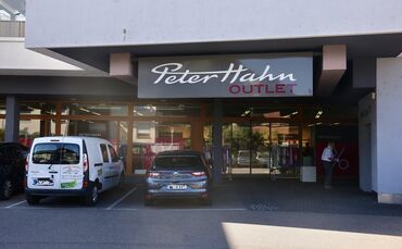 Das Outlet von Peter Hahn in der Winterbacher Ortsmitte.