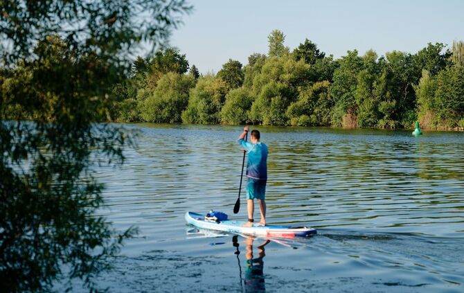 Abkühlung ist in den kommenden Tagen in ganz Baden-Württemberg gefragt. Aber Eincremen nicht vergessen! (Archivbild)