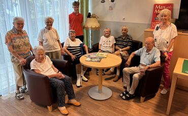 Tagespflege im Haus Miriam: Die Gruppe ist über Jahre zusammengewachsen. Aktuell werden die Fachkräfte von Schülerpraktikant Lui