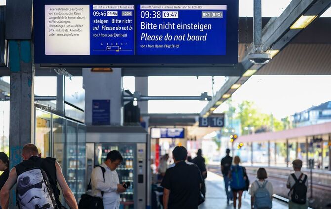 Bahnstrecke zwischen Köln und Düsseldorf gesperrt