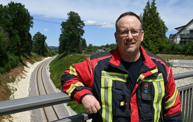 Feuerwehrmänner nach Einsatz Zugunglück Riedlingen
