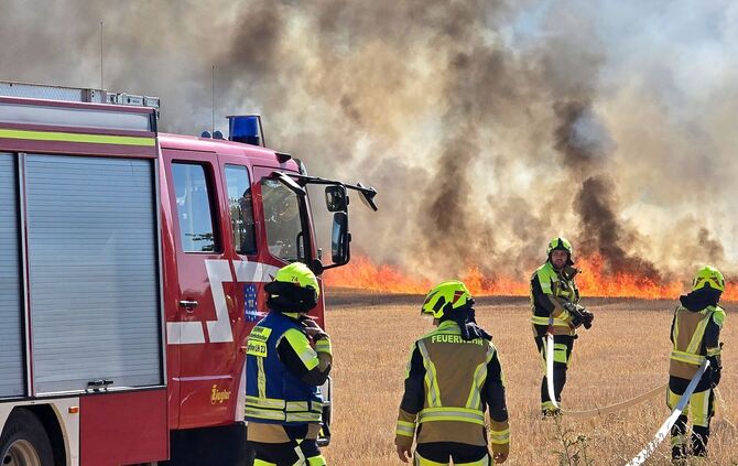 Flächenbrand bei Karlsruhe