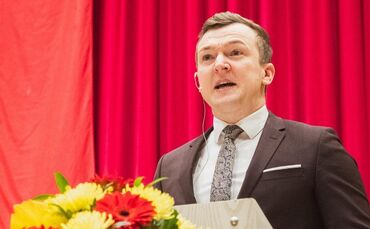 Statement aus Plüderhausen: Das Sondervermögen ist "eher ein Tropfen auf den heißen Stein". Auf dem Foto: Bürgermeister Benjamin