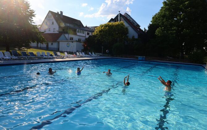 Wie wuppt der Freibadverein die heißen Tage - und den Bäderbetrieb an sich?