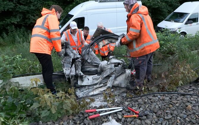 Mutmaßlicher Anschlag auf Bahn-Infrastruktur