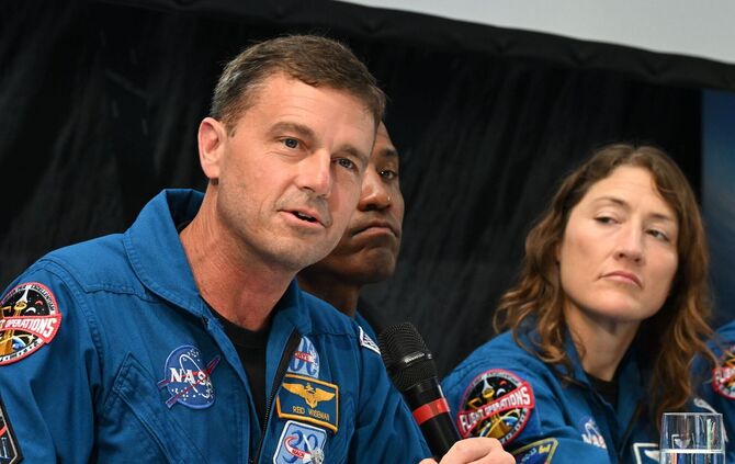 Nach Artemis II: Gespräch mit Astronauten bei NASA-Airbus-Event