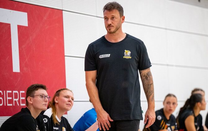 VfL-Trainer Michael Stettner freut sich auf den Test gegen Göppingen.