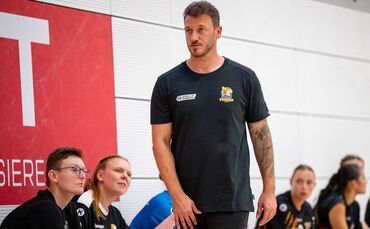 VfL-Trainer Michael Stettner freut sich auf den Test gegen Göppingen.