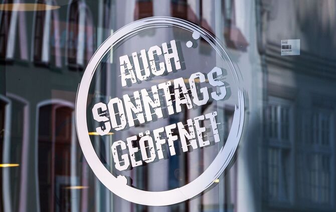 Öffnungszeiten für Geschäfte