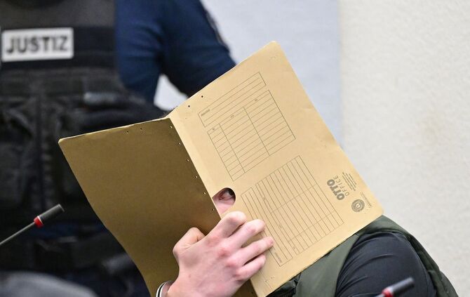 Die vier jungen Männer mussten sich seit Wochen vor dem Stuttgarter Landgericht verantworten. (Archivbild)