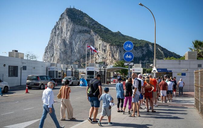 Grenze Spanien-Gibraltar nun kontrollfrei