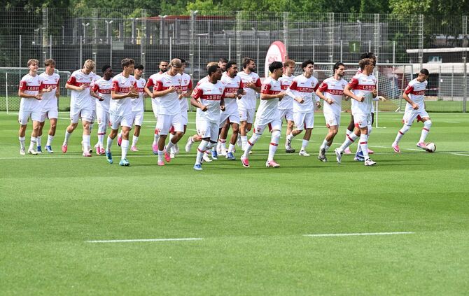 Fußball: Bundesliga, Trainingsauftakt des VfB Stuttgart