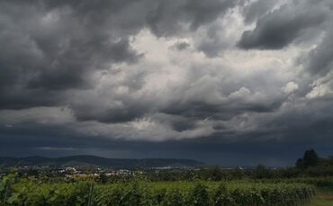Am Freitagabend (17.07.) drohen im Rems-Murr-Kreis erneut Unwetter. (Symbolfoto)
