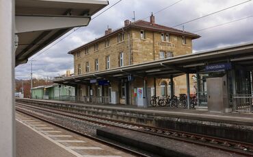 Der Vorfall ereignete sich am Bahnhof in Endersbach (Symbolfoto).