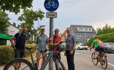 Wer als Radfahrer vom Schulzentrum Benzach über die Beutelsbacher Straße (siehe Bild) in die Ortsmitte Endersbach fahren will, h