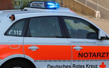 Der 60-jährige Radfahrer konnte zwar den Zusammenstoß aber keinen Sturz verhindern (Symbolfoto).