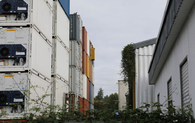 Wohnen zu viele Leute im Gewerbegebiet Benedikt-Aucht-Wiesen (Archivfoto) in Endersbach? Diese Frage treibt Weinstadt um.
