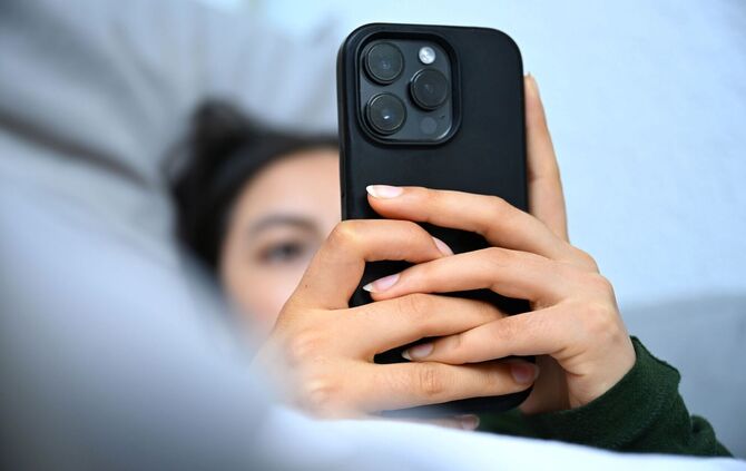 Frankreich verbietet soziale Medien für unter 15-Jährige