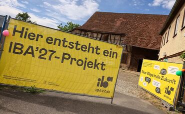 Was passiert hinter den gelben Plakaten? Wie ist der Stand der Dinge beim Schorndorfer IBA-Projekt "Leben in der Vorstadt"?