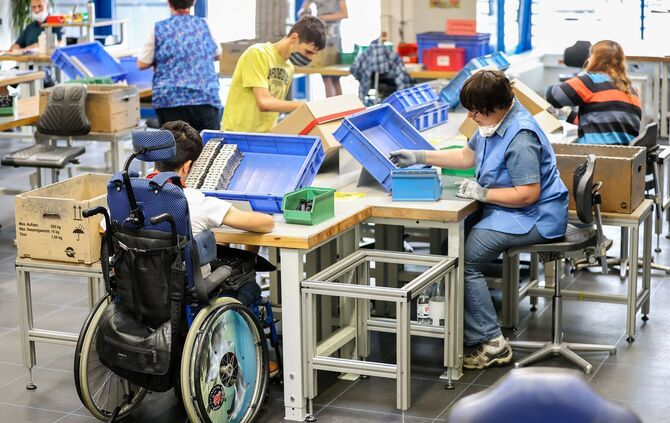 Menschen mit Behinderungen auf dem Arbeitsmarkt