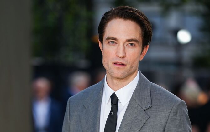 Robert Pattinson