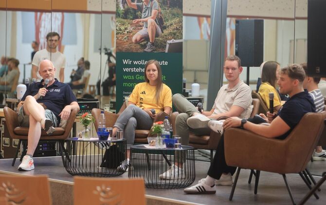 Talkrunde bei der TSG Heilbronn mit Ralf Scherlinzky, Andrea Rothfuss, Richard Wienold, Philip Schaub und Tobias Kronmüller (von