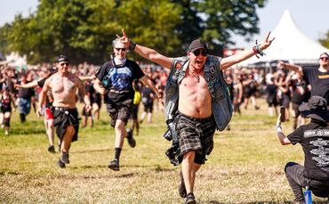 Die Metalfans sind glücklich.