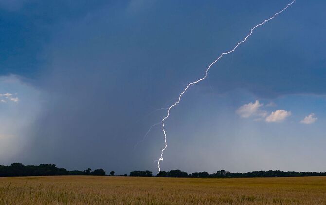 Hitze in Deutschland - Gewitter in Brandenburg
