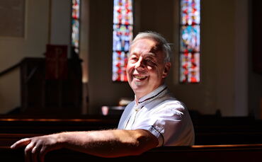 Die Jubiläumskirche ist die letzte berufliche Station von Pastor Thomas Mozer. Der 65-Jährige geht in Ruhestand und zieht weg.