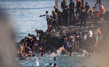 Migranten in Spanien-Exklave Ceuta
