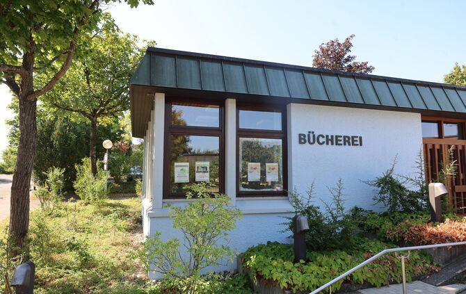 Die Ortsbücherei in Hohenacker. Die Zukunft der Ortsbüchereien ist wegen der Haushaltslage ungewiss.