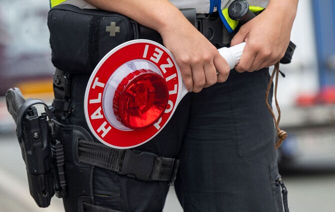 Grenzkontrollen Bundespolizei an A8
