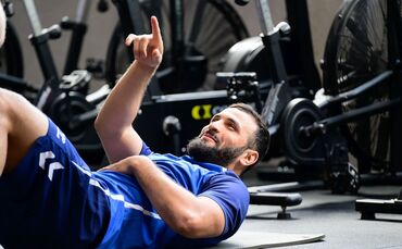 Mohamed Amine Darmoul, hier im Trainingslager im Zillertal, will mit dem TVB Stuttgart hoch hinaus.