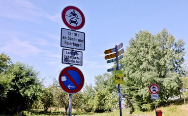 Halteverbotsschilder alle 50 Meter: Die Beschilderung am Hörnleskopf soll ergänzt werden.