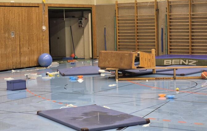 Vandalismus in der Stegwiesenhalle