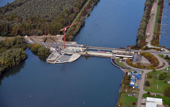 Luftbild Rheinkraftwerk Iffezheim