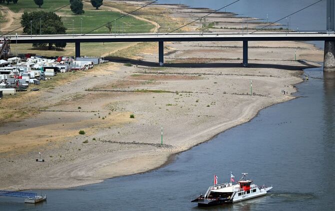 Niedrigwasser im Rhein