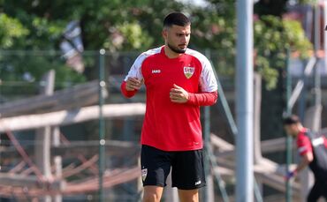 VfB-Stürmer Deniz Undav im Trainingslager in Grassau.