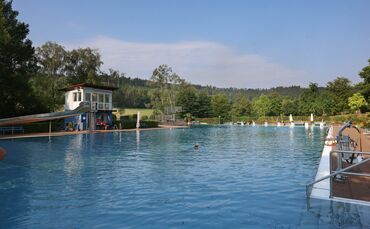 So leer ist es im Rudersberger Freibad in diesem Sommer selten.