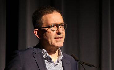 Anti-Falten-Spritzen setzen? Dr. Jens Steinat, Sprecher der Ärzteschaft Backnang, ist skeptisch.