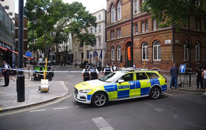 Mehrere Menschen im Zentrum Londons niedergestochen