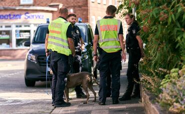 Zahlreiche Einsatzkräfte und auch Hunde waren an der Suche beteiligt.