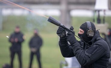Drohnenabwehr durch Spezialkräfte der Polizei
