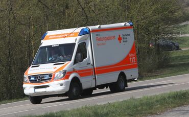 Alle Verletzten wurden in Krankenhäuser gebracht (Symbolfoto).
